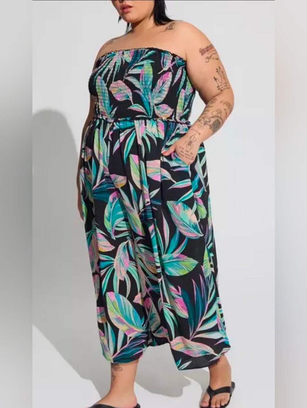 Torrid Black Tropical Strapless Jumpsuit with Multicolor Leaf Print Size 5